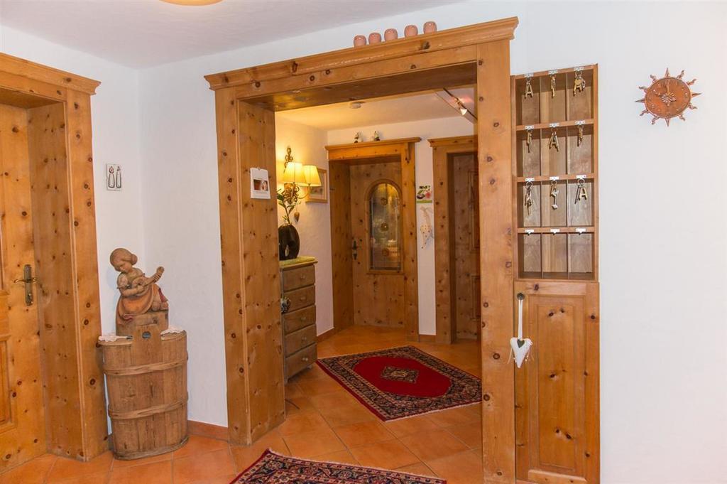 Haus Angela Hotell Sankt Jakob in Defereggen Exteriör bild